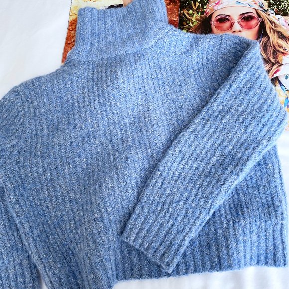 NWT!  Sincerely Jules Wool Knit Lightweight Sweater - Picture 3 of 9